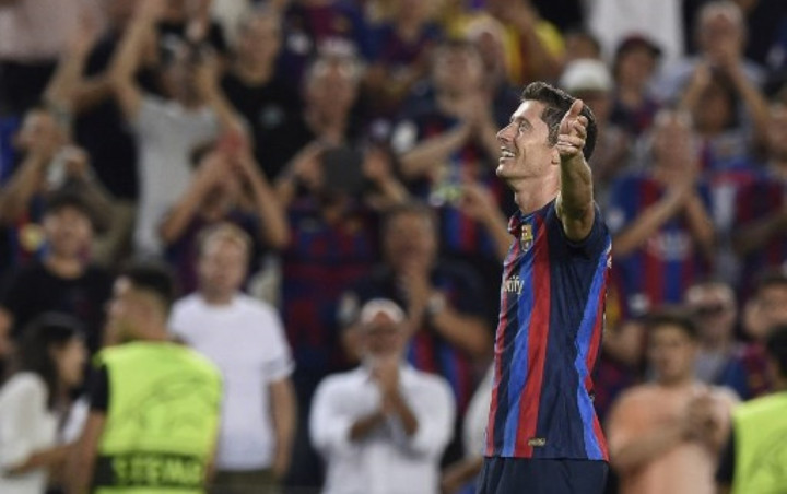 4 Fakta Menarik Barcelona Hajar Viktoria Plzen: Debut Mulus Kessie Hingga Rekor Lewandowski