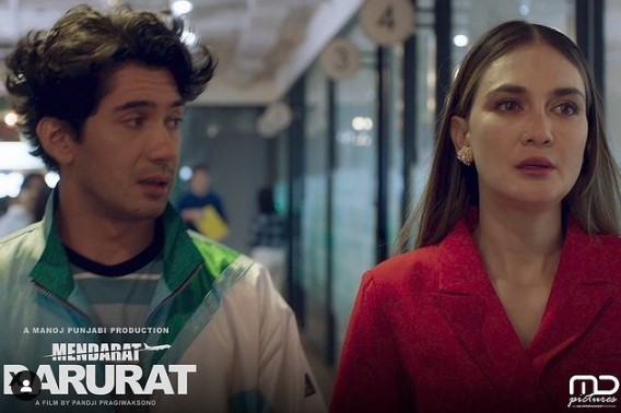 Film Mendarat Darurat tayang di bioskop mulai 8 September 2022. Instagram filmmendaratdarurat