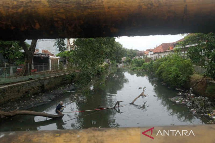 Sungai Penyumbang Terbesar Kerusakan Lingkungan di Cirebon