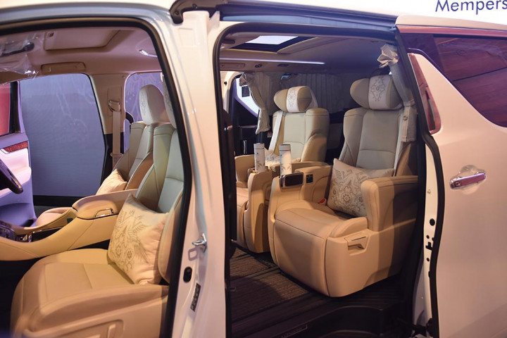 Jangan Abai, Sliding Door Mobil Juga Butuh Perawatan