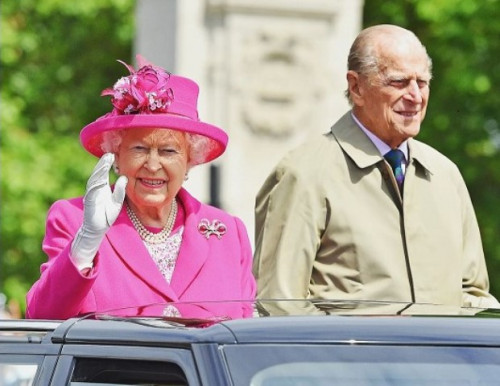 Ini beberapa fakta menarik dari gaya busana Ratu Elizabeth II. (Foto: Dok. Instagram resmi The Royal Family/@theroyalfamily)