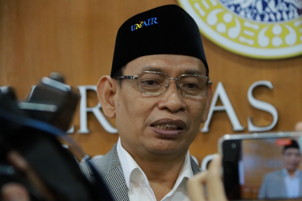 Rektor Unair, Mohammad Nasih. Foto: Dok. UNAIR