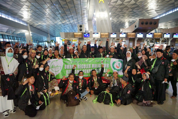 Fasilitasi Umrah, Relawan Doakan Ganjar