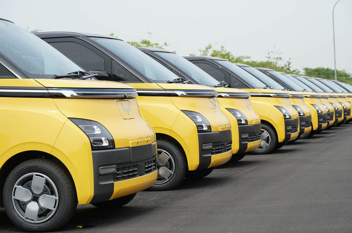 Juragan Tol Jusuf Hamka Borong 35 Unit Mobil Listrik