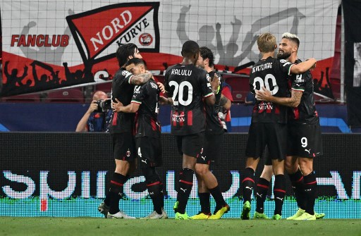 Sepuluh Pemain Milan Pecundangi Sampdoria Sepuluh Pemain Milan Pecundangi Sampdoria