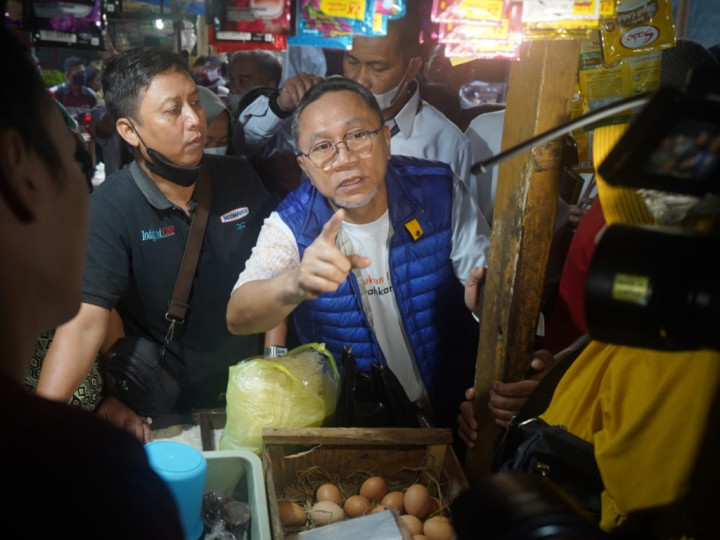 Mendag Pasang Kuda-kuda Pastikan Kestabilan Harga Bapok di Tengah Kenaikan BBM