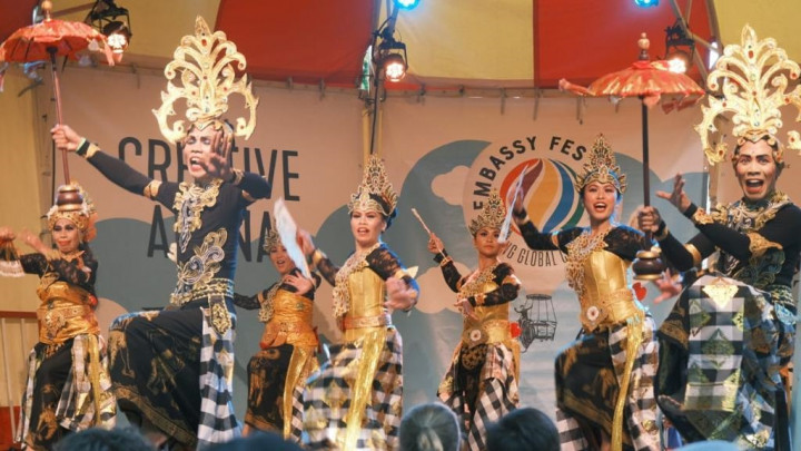 Sate dan Tempe Mendoan Jadi Primadona pada Embassy Festival di Belanda