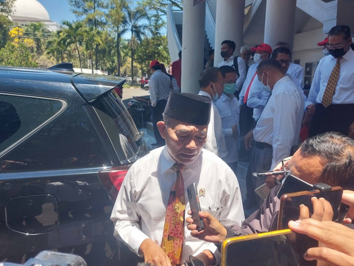Menko PMK Pastikan Penyaluran BLT BBM Tepat Sasaran