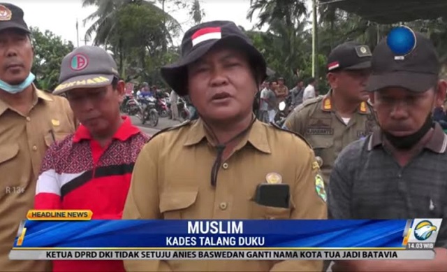 Warga Jambi Blokade Jalan ke Pelabuhan Protes Perusahaan yang Rusak Jalan