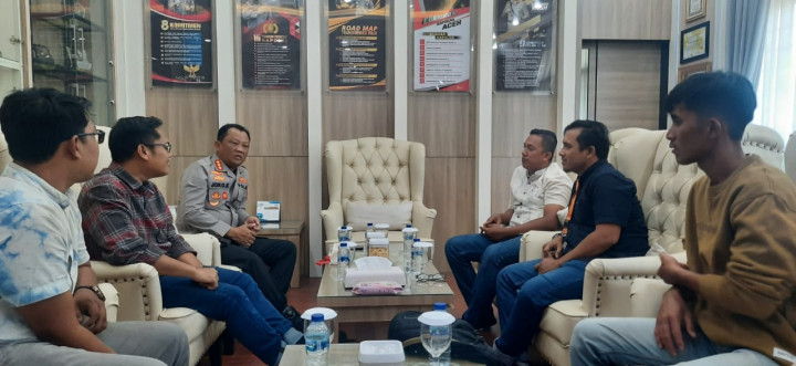 Perusakan HP Jurnalis saat Demo BBM di Aceh Berakhir Damai