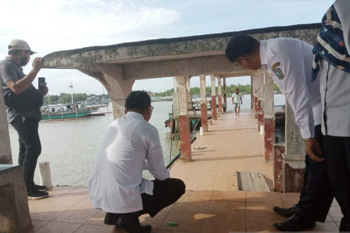 Belitung Tutup Dermaga Penyeberangan Pasar Tradisional Akibat Rusak