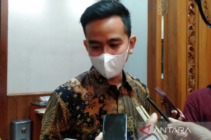 Gibran: Kebiasaan Konsumsi Daging Anjing Tak Cocok dengan <i>Branding</i> Kota Solo
