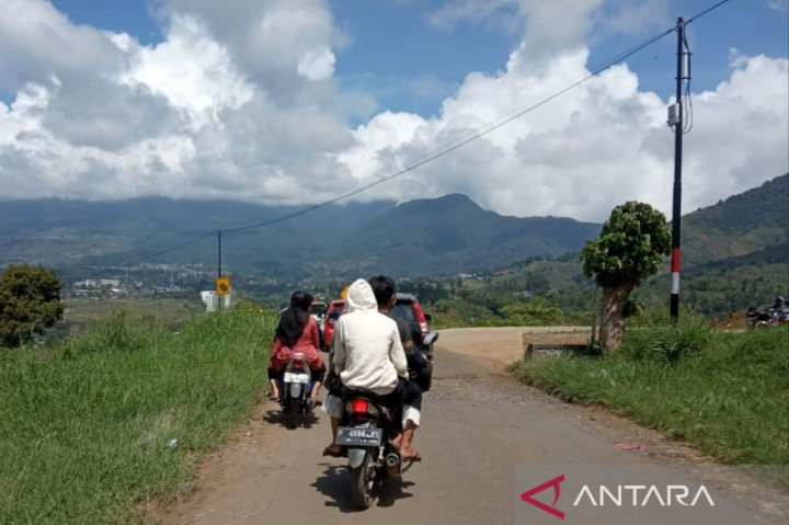 Cianjur Bangun Jalan 15 Kilometer Dukung Pembangunan Puncak II