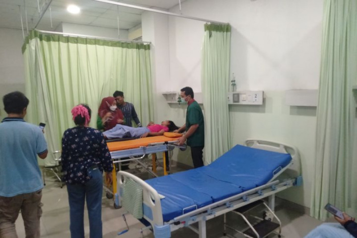 Korban Keracunan Gas Klorin Pabrik Kertas Karawang Mulai Dipulangkan