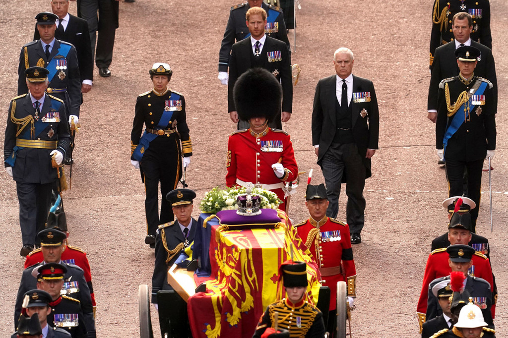 Foto: Prosesi Persemayaman Ratu Elizabeth II di Westminster Hall London