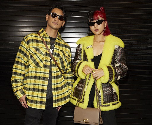 Afgan dan Isyana. (Foto: Dok. Coach)