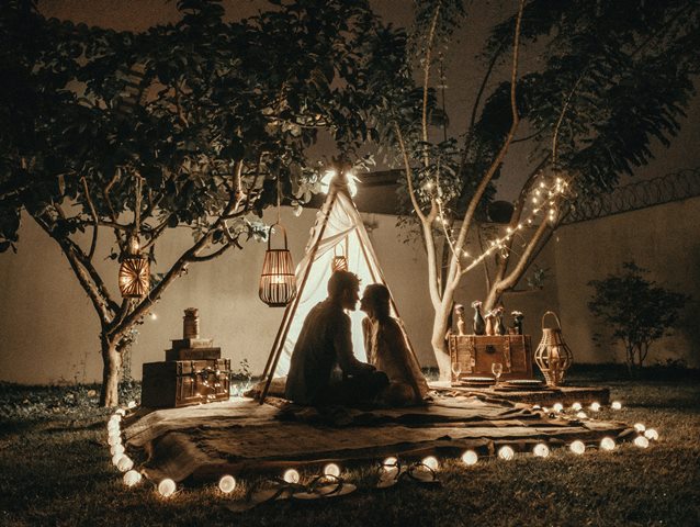 Apa Arti Berpelukan Lalu Tidur Usai Berhubungan Seks?