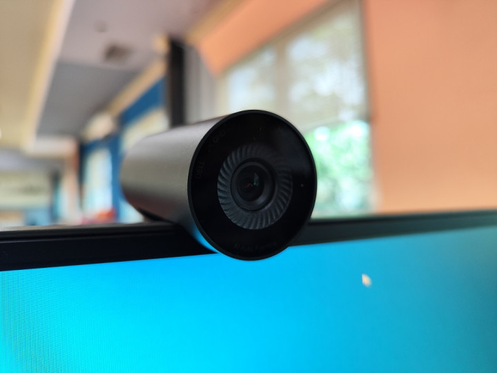 Dell Pro Webcam WB5023, untuk Profesional Masa Kini