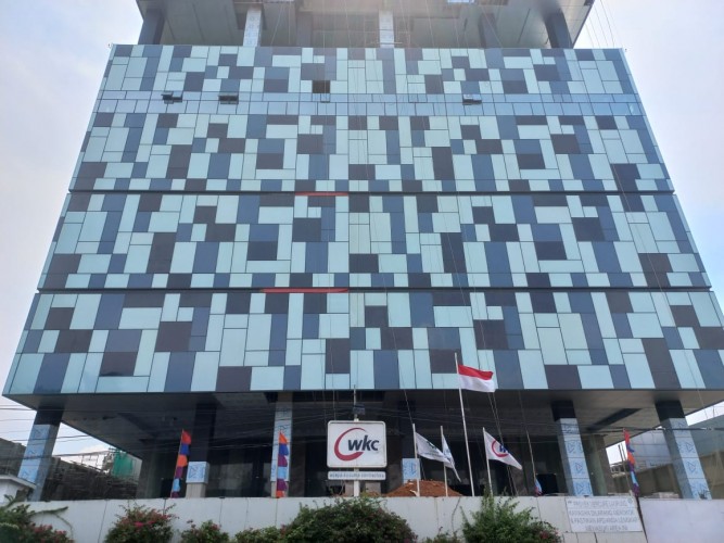 Diduga Kelelahan, Kuli Proyek Pembangunan Gedung Tertinggi se-Sumatra Meninggal