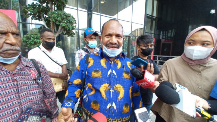 Dinilai Berjasa, Perwakilan Gereja di Papua Minta KPK Bebaskan Eltinus Omaleng Dinilai Berjasa, Perwakilan Gereja di Papua Minta KPK Bebaskan Eltinus Omaleng