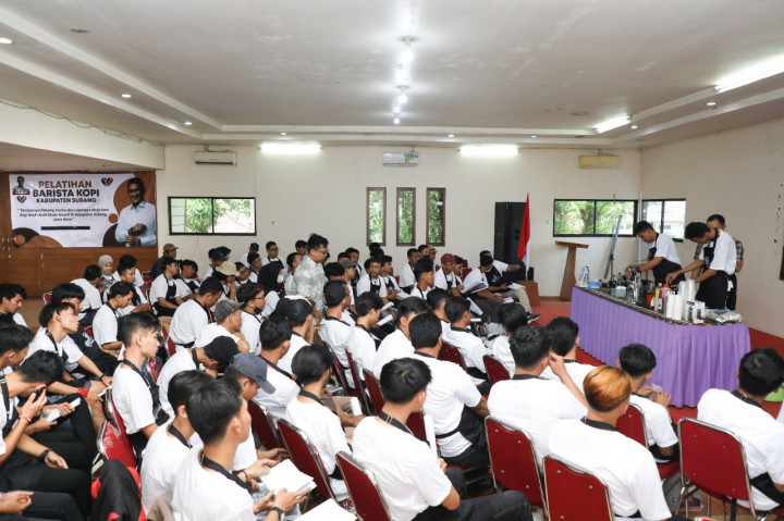 Tingkatkan Ekosistem UMKM, Pemuda di Subang Dilatih Jadi Barista