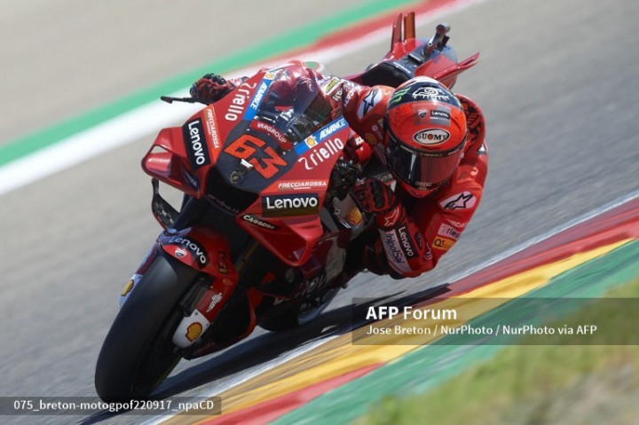 MotoGP Aragon: Bagnaia Sabet Pole Position
