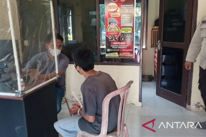 Remaja Hantam Kepala Ibu Kandung Pakai Balok hingga Kritis