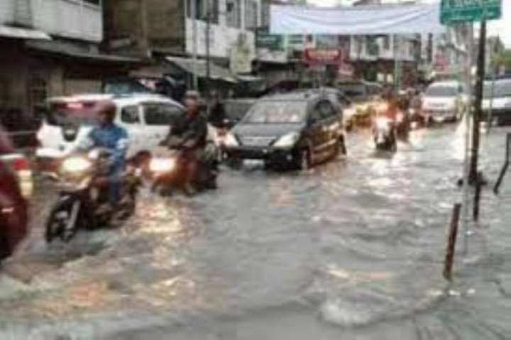 BPBD Riau Siagakan Personel Antisipasi Banjir dan Longsor