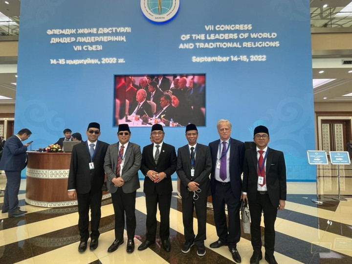 Ketum PBNU dan Dubes RI Hadiri Kongres Agama Tradisional di Kazakhstan