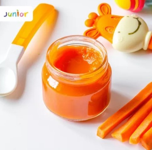 Sontek resep MPASI bubur wortel dicampur dengan jeruk untuk si kecil. (Foto: Dok. Endeus TV)