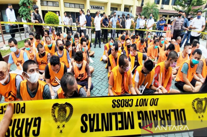 26 Kilogram Sabu dan 3.429 Butir Ekstasi di Kalsel Dimusnahkan