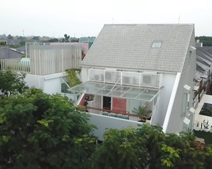 Dekorasi Hunian Kekinian ala Sharena Delon