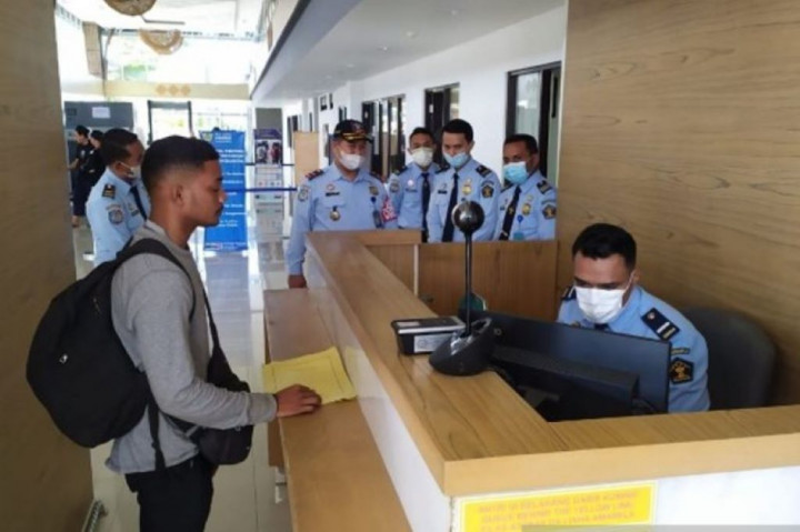 Ini Penyebab Lambatnya Pembuatan Visa yang Dikeluhkan Jokowi