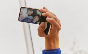 Kemampuan Samsung Galaxy Z Flip4 5G Ini tak Ada di iPhone