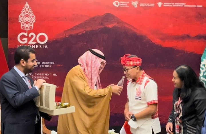 Mendag Zulhas Dorong Dimulainya Perundingan Ekonomi Komprehensif Indonesia–Arab Saudi