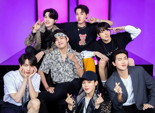7 member BTS. (Foto: Dok. Instagram/@namastehallyuofficial)