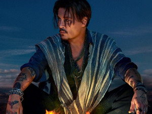 Waduh, Johnny Depp Disebut Pacari Pengacaranya yang Masih Bersuami