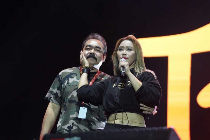 Inul Ajak Mas Adam Naik ke Panggung: Bukan Adam Levine, Ini Adam Suseno