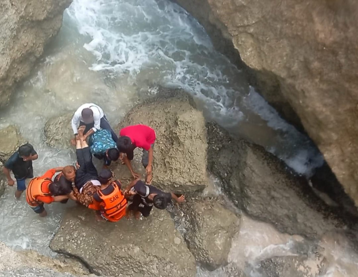 UGM Akui Kehilangan Samekto Wibowo, Guru Besar yang Tewas Terseret Ombak