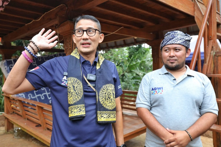 Menparekraf <i>Gercep</i> Tambah Fasilitas untuk <i>Homestay</i> di Sukabumi