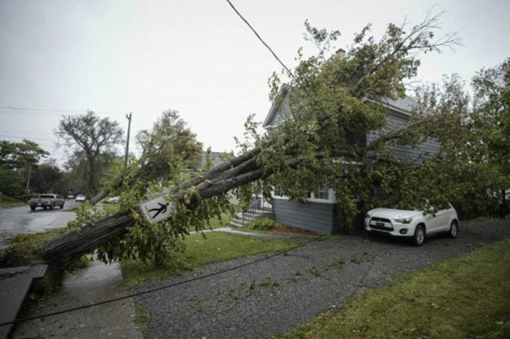 Badai Fiona Picu Kerusakan Destruktif di Kanada, PM Trudeau Kerahkan Militer
