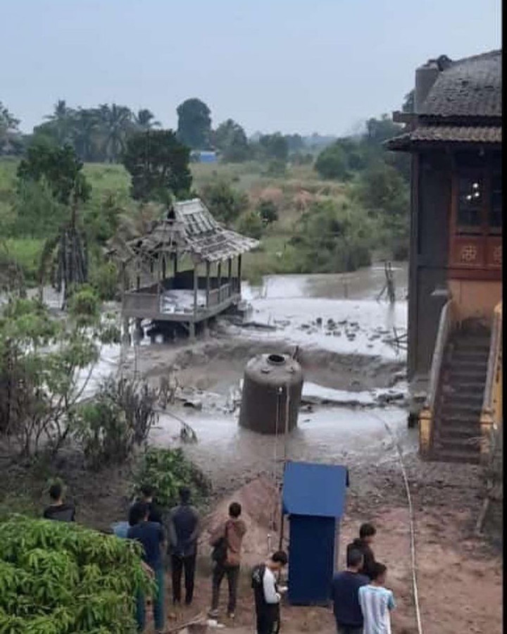 Semburan Lumpur Setinggi 30 Meter Terjadi di Ogan Ilir Sumsel