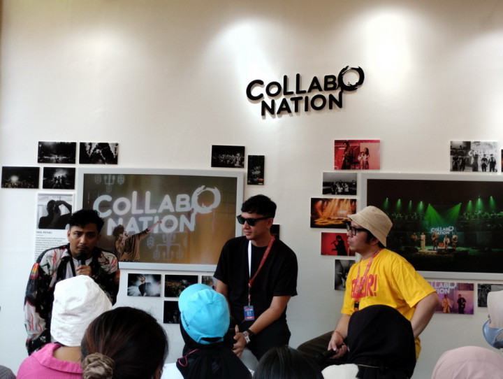 Sal Priadi Terharu saat Dinyanyikan Lagu oleh Penggemarnya di Pestapora