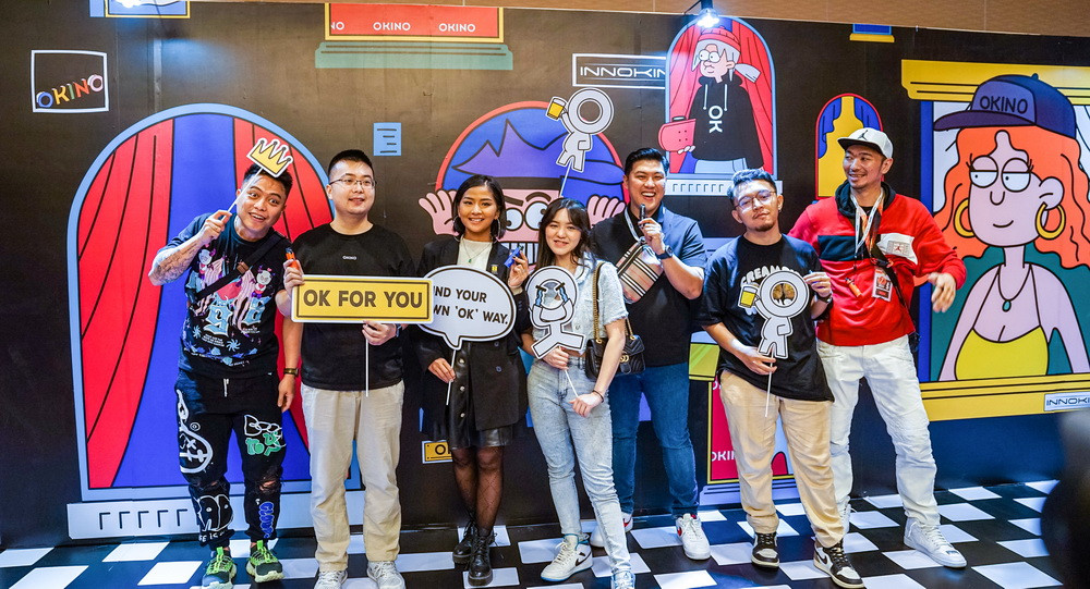 Okino juga mengundang reviewer vape profesional dan influencer (Foto: instagram)