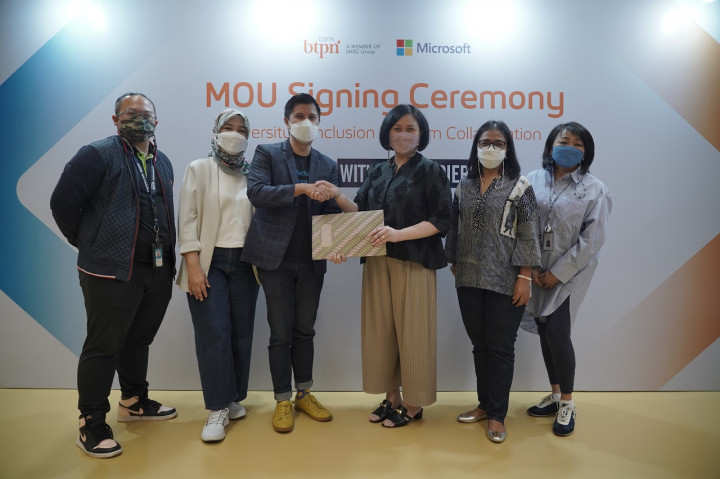 Microsoft dan Bank BTPN Akselerasi Peran Perempuan via CWB