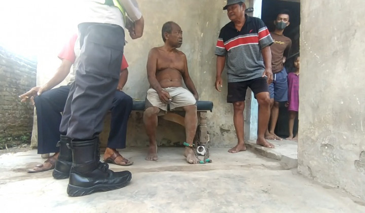 Tak Mampu Berobat, Anak Pasung Ayah yang Idap Gangguan Jiwa