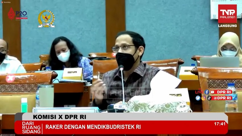 Mendikbudristek Nadiem Makarim dalam RDP Komisi X. YouTube Komisi X