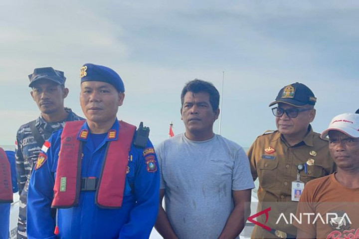 Cuaca Buruk, 2 Nelayan Karimun Terdampar Hingga Perairan Malaysia