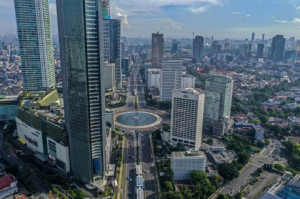 Populer Ekonomi: Jangan Kebanyakan Liburan ke Luar Negeri hingga Pertumbuhan Ekonomi Indonesia Paling Tinggi di G20