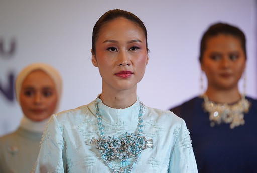Tampilan make up ini mengusung tema 'Fall Breeze and Autumn'. (Foto: Dok. Istimewa)